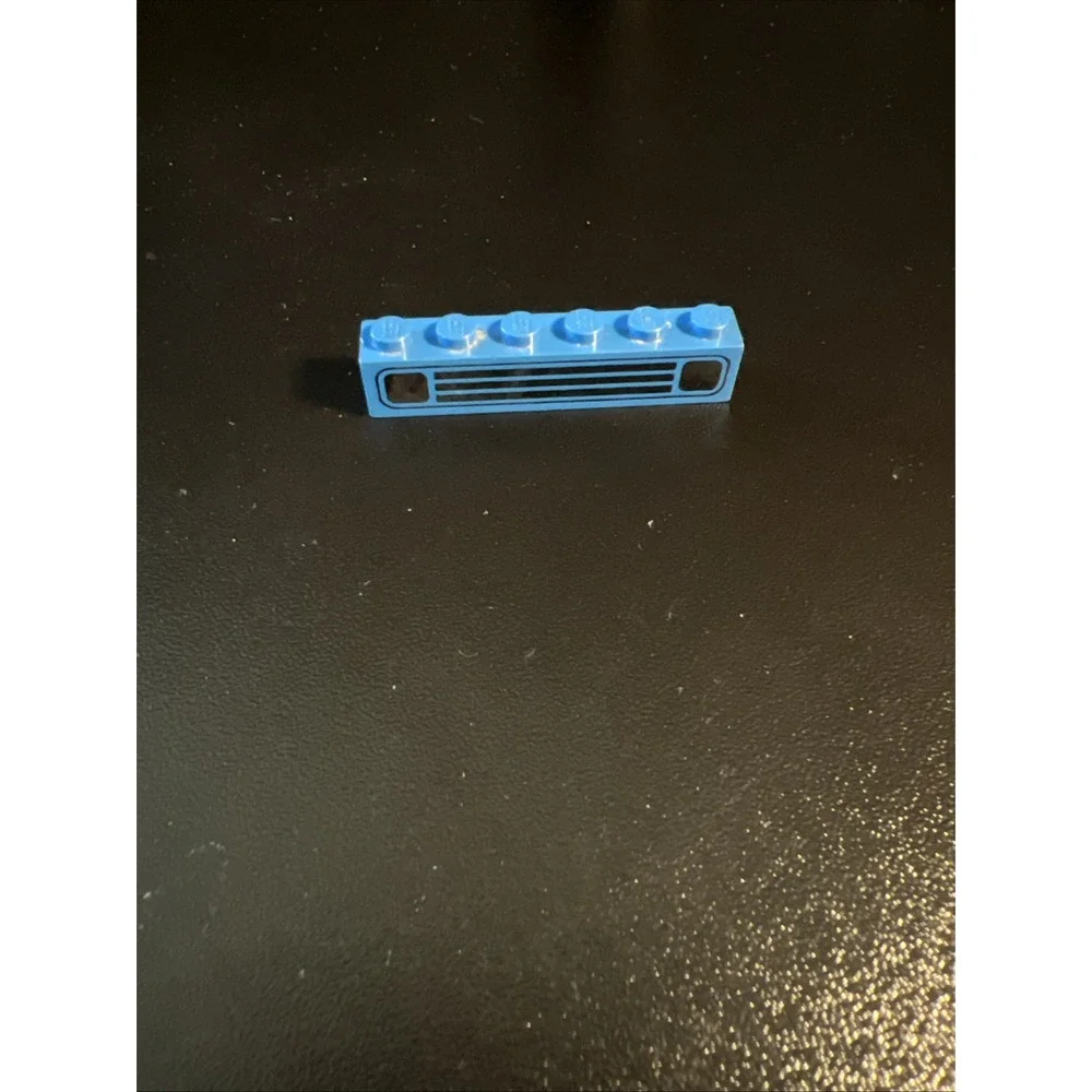 VTG 1970s LEGO Blue Brick 1 x 6 with Black Car Grille 710 730 382‎ 565 #3009p01